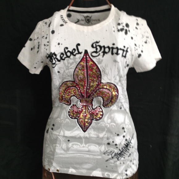 Rebel Spirit Tops - REBEL SPIRIT Tee L